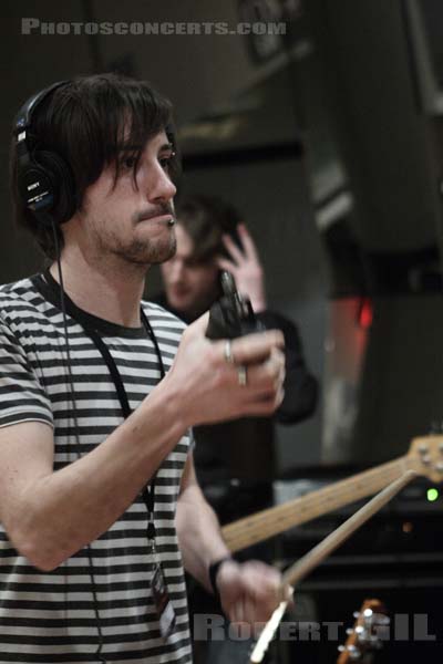 ED-AKE - 2007-03-06 - PARIS - Studios Plus XXX - 